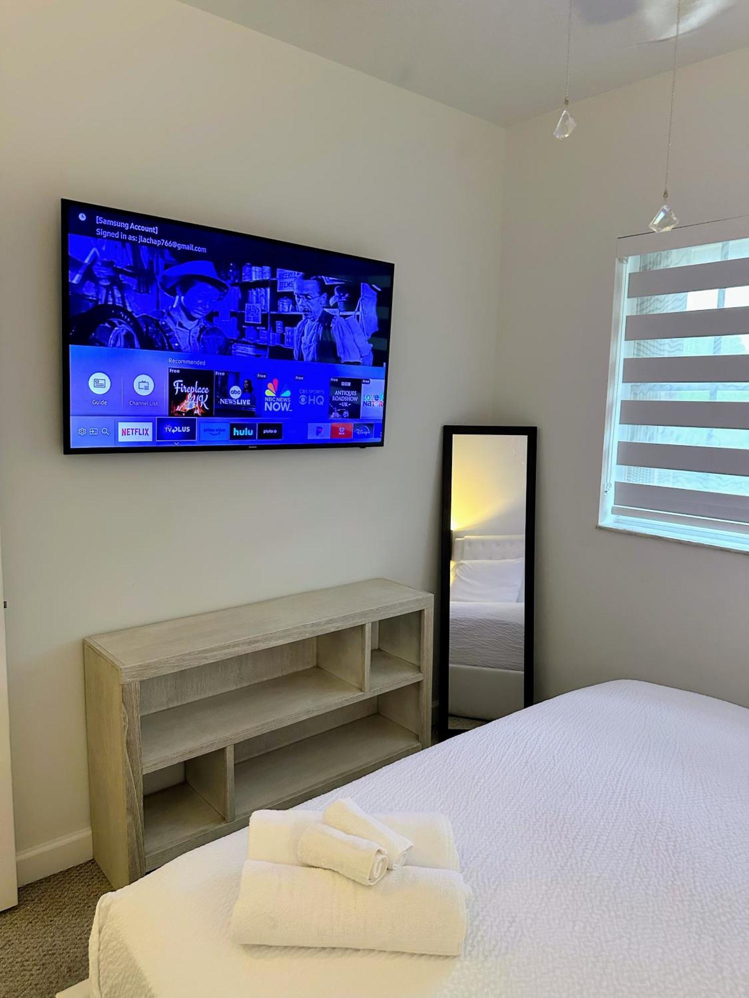 Vila Big Beautiful House With Heated Pool Miami Exteriér fotografie